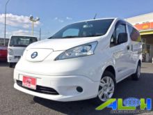 used nissan env200