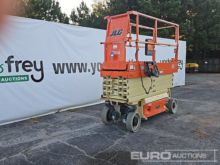 2019 JLG 2632ES