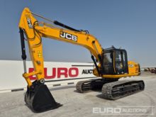 2025 JCB JS215LC