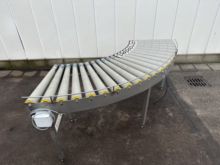 Curved roller conveyor 90°