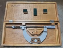 FEINMESS. SUHL Bügelmessschraube 0–100 mm Außenmikrometer