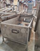 BUCKET ELEVATING WITH HOPPER, UNLOADING: