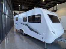 2025 TrailLite 100 Series