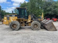 2000 Caterpillar IT28 Loader