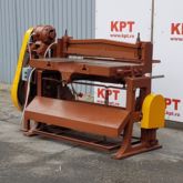 Metal sheets and greyboard Cutting