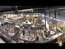 2000 Krones ワイン充填ライン(ガラス瓶用) - 8000