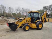 2015 CAT 420F BACKHOE LOADER