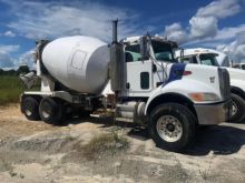 2006 PETERBILT 335