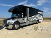 2016 Dynamax FORCE 35DS