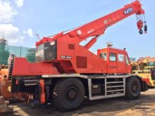 KATO KR45H-V CRANE