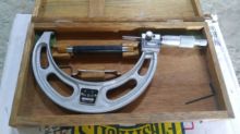 SNK Micrometer from 4 "to