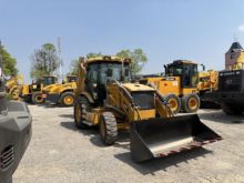 2015 CAT 420F BACKHOE LOADER