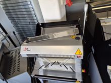 15 mm bread slicer semi-automatic