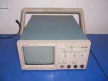 13859 Tektronix TDS420A 4-Channel Digitizing
