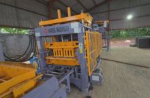 Qt6-15 シリアでの高い販売のための完全自動 hydraulic ブロック製造機