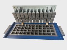Block making machine with batching