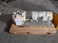 ロータリーローブポンプ