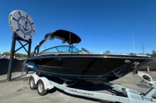 2016 Monterey 218 Surf