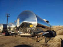 2001 POLAR TANK TRAILERS
