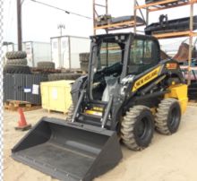 2025 NEW HOLLAND L320