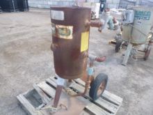 Clemco 1648 Sandblasting Machine