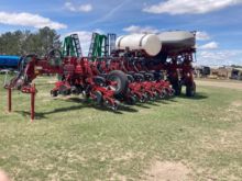 2020 Case IH 2150-16R Planter