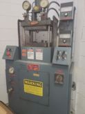 Hull 359-L Transfer Molding Press