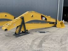 2025 CAT 323D 15m セット