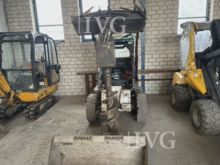 Compact Loader BOBCAT 553