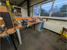 Workbench with contents