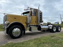 2022 Peterbilt 389