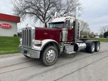 2022 Peterbilt 389