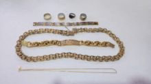 Lote com: Pulseiras, colares e