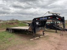 2015 LOAD TRAIL FLATBED /