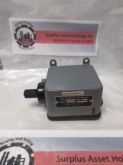JOHNSON CONTROLS,P72CE,MODEL 3 PENN AUTOMATIC