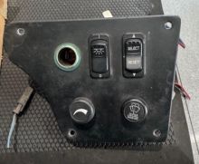 2005 PETERBILT 387 SWITCH CLUSTER