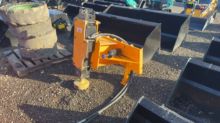 SKID STEER HYD POST DRIVER