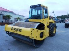 Bomag BW213 Compactor