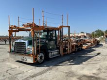 FREIGHTLINER 114SD 2022