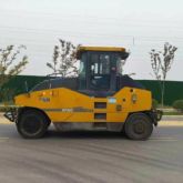Hydraulic Pneumatic Road Roller Machine