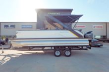 2025 Manitou Explore 24 Switchback