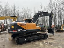 2018 HYUNDAI 220lc-9S excavator