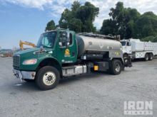 2016 Freightliner M2 106