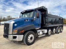 2014 Caterpillar CT660