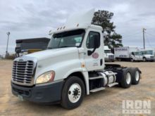 2016 Freightliner Cascadia 125