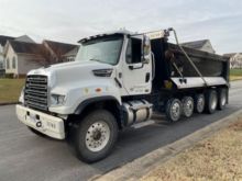 FREIGHTLINER 114SD 2022