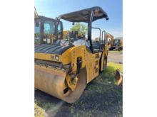 2015 Caterpillar CB54B