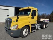 2015 Freightliner 114SD