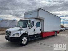 2007 Freightliner Business Class M2