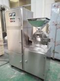 30B Dust-collecting Universal Crusher